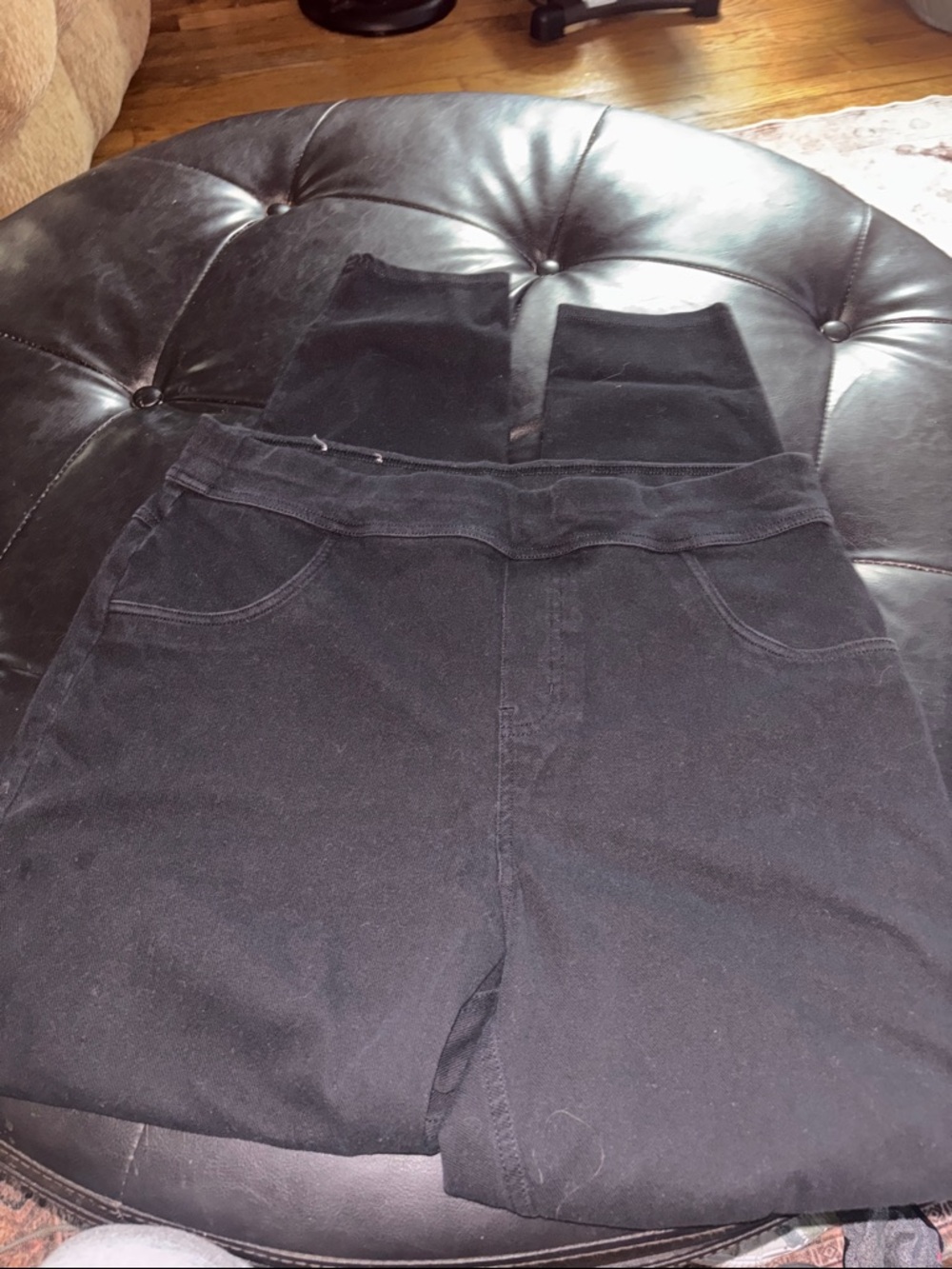 Black Pants that fit like Jeggings with a little stretch